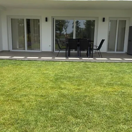 Estrena En Alcazaba Lagoon Apartment
