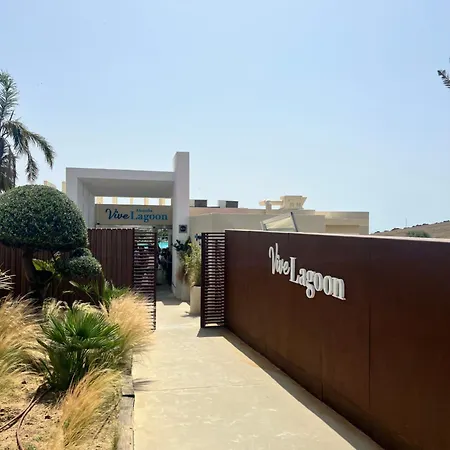 Estrena En Alcazaba Lagoon Apartment Estepona